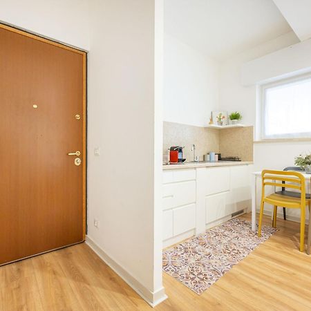 Debora'S Flat - 10 Minuti Dall'Arena Верона Экстерьер фото
